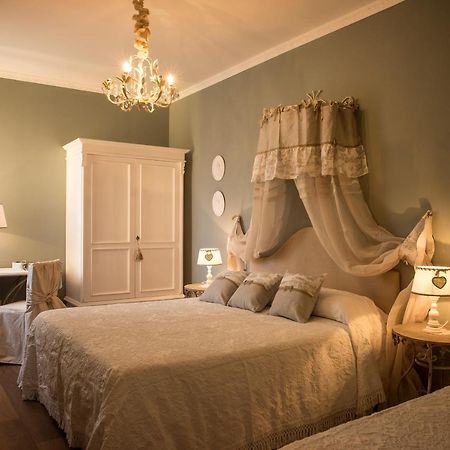 B&B Il Biancospino Abbadia San Salvator Buitenkant foto