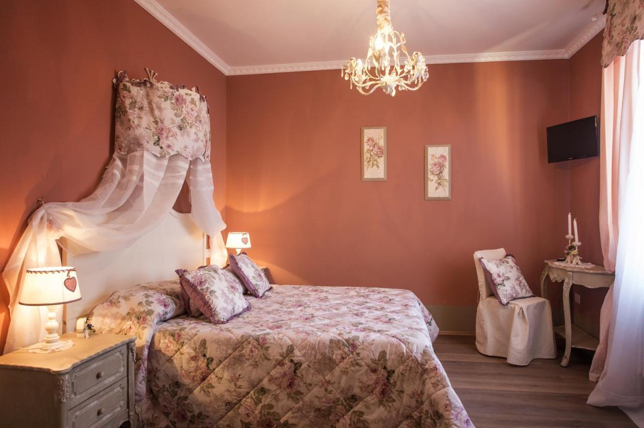 B&B Il Biancospino Abbadia San Salvator Kamer foto