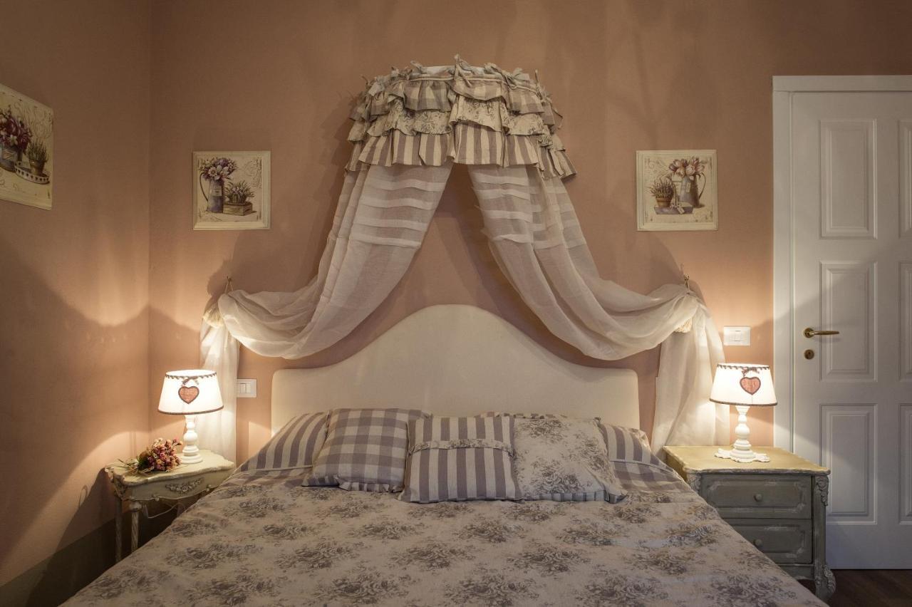 B&B Il Biancospino Abbadia San Salvator Buitenkant foto