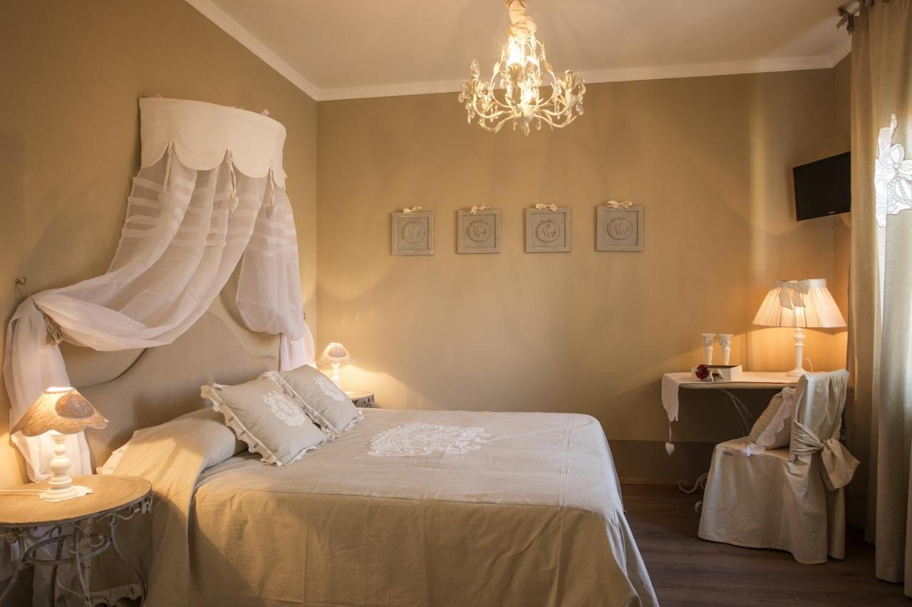 B&B Il Biancospino Abbadia San Salvator Kamer foto