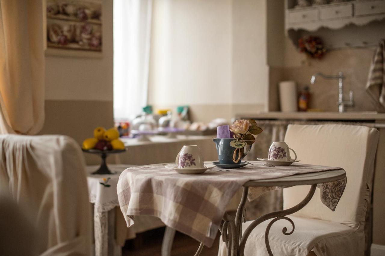 B&B Il Biancospino Abbadia San Salvator Buitenkant foto
